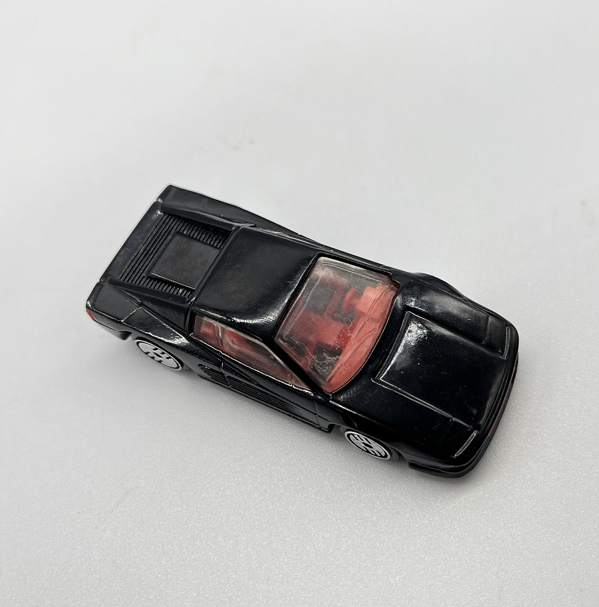 1987 Hot Wheels #1897 - 1986 FERRARI TESTAROSSA – Ultra Hots Black w/ Red – VTG