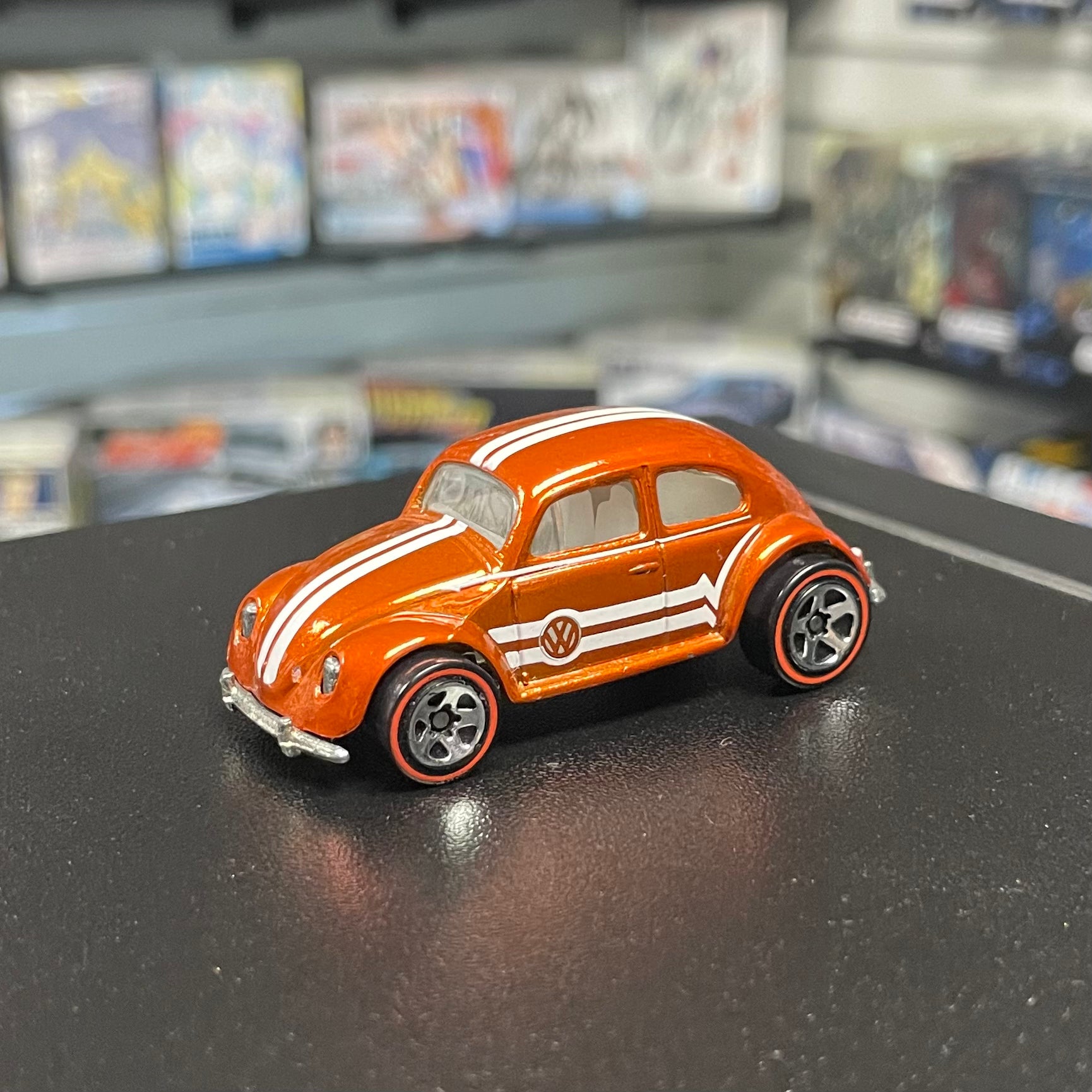 Orange Volkswaggon Beetle Hot wheel - Loose