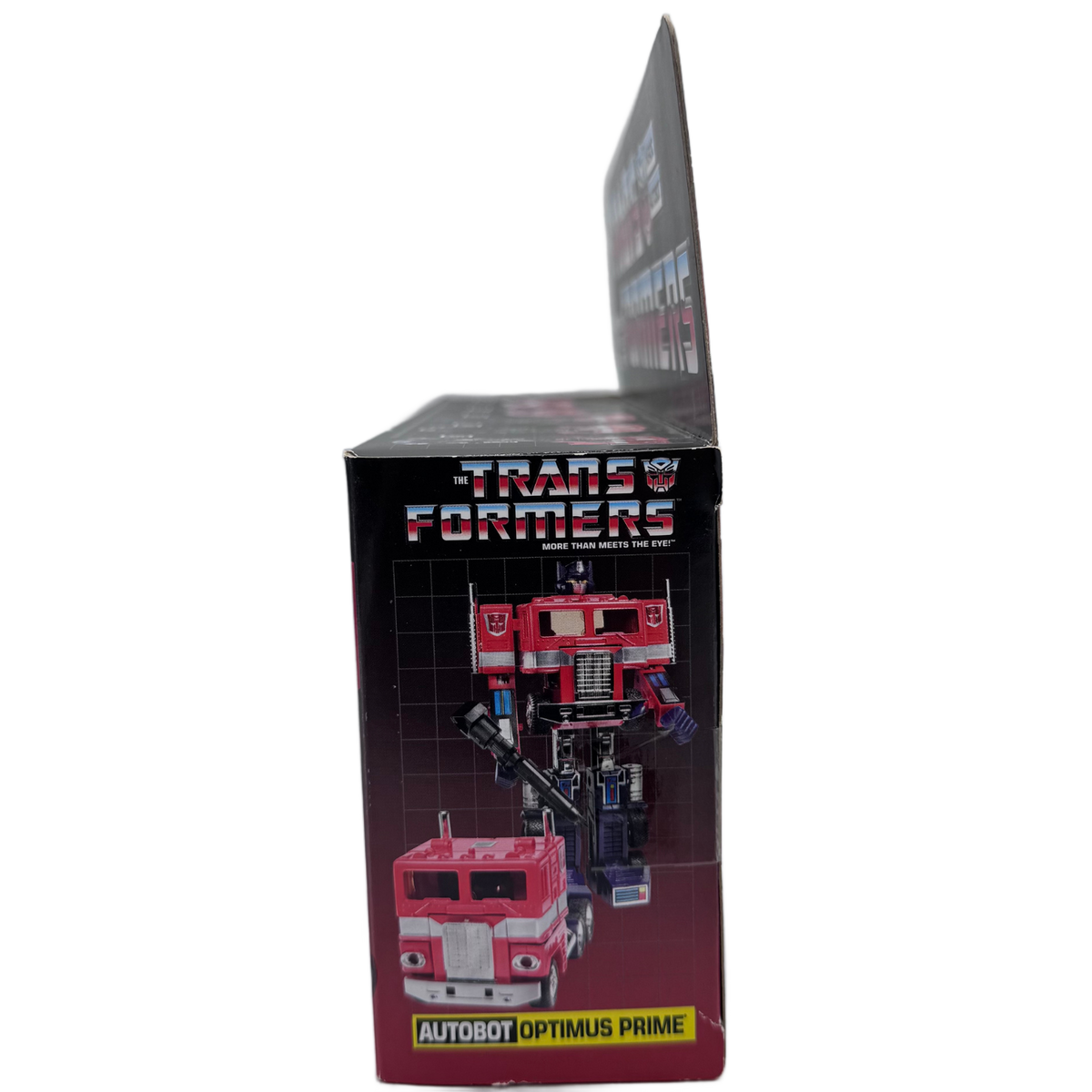 Hasbro Transformers G1 Autobot Commander Optimus Prime — 2018 reissue