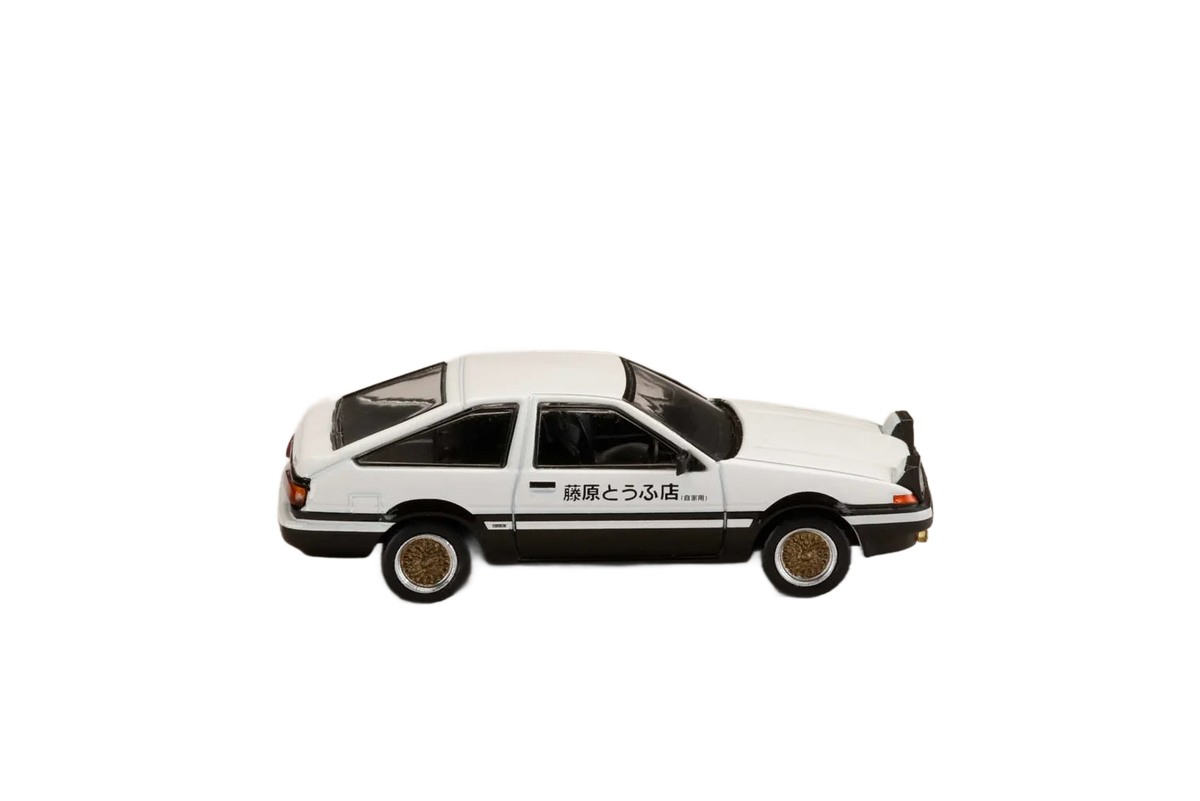 Hobby Japan Initial D – Toyota Sprinter Trueno AE86 1/64 Diorama Set Series (HJDMD001F)