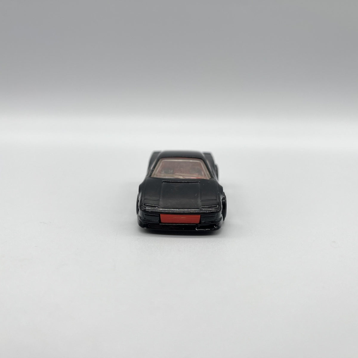 1987 Hot Wheels #1897 - 1986 FERRARI TESTAROSSA – Ultra Hots Black w/ Red – VTG