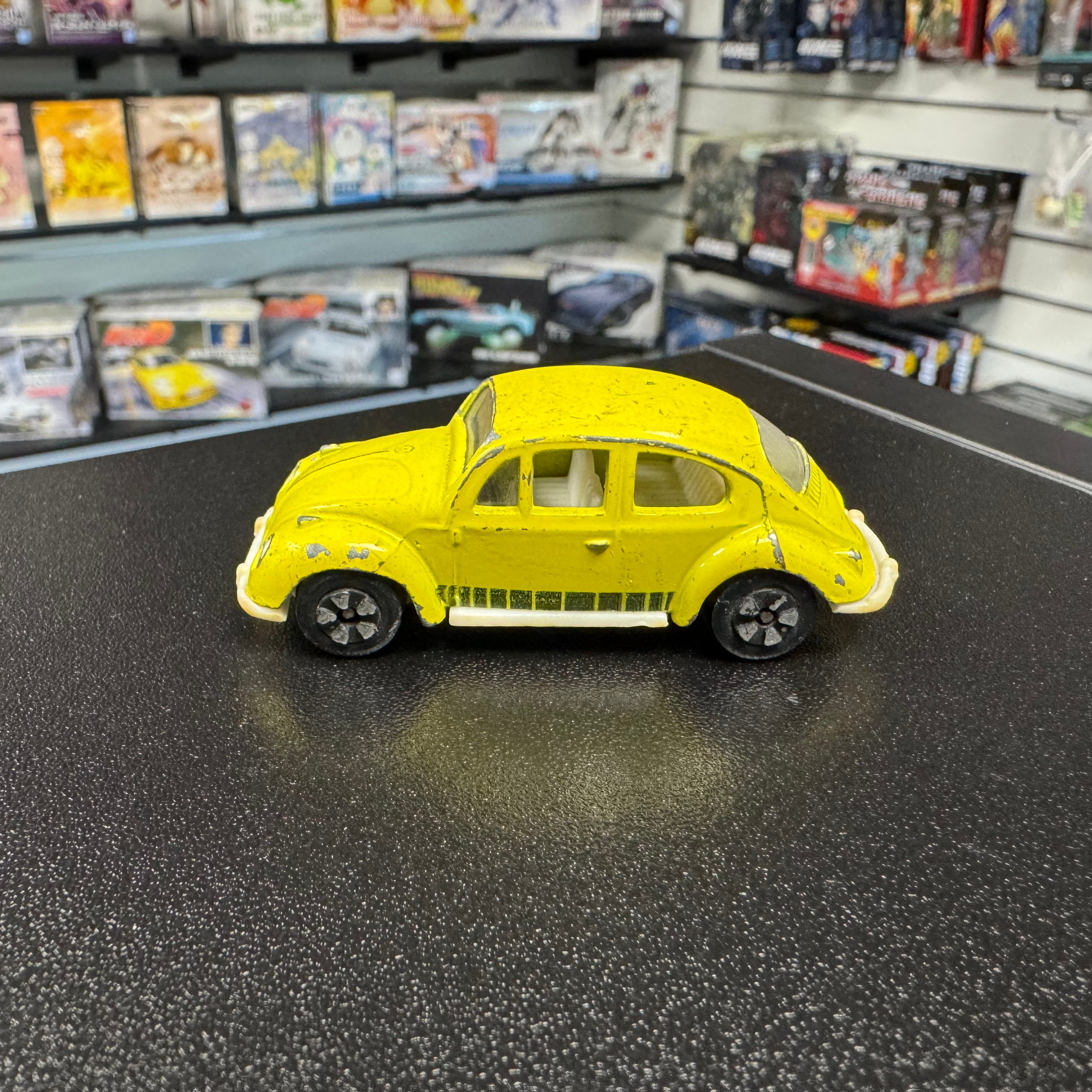 Playart Volkswagen Beetle 1200 VW Bug Diecast Hong Kong 1/64 Yellow White Vtg 1968 - Loose