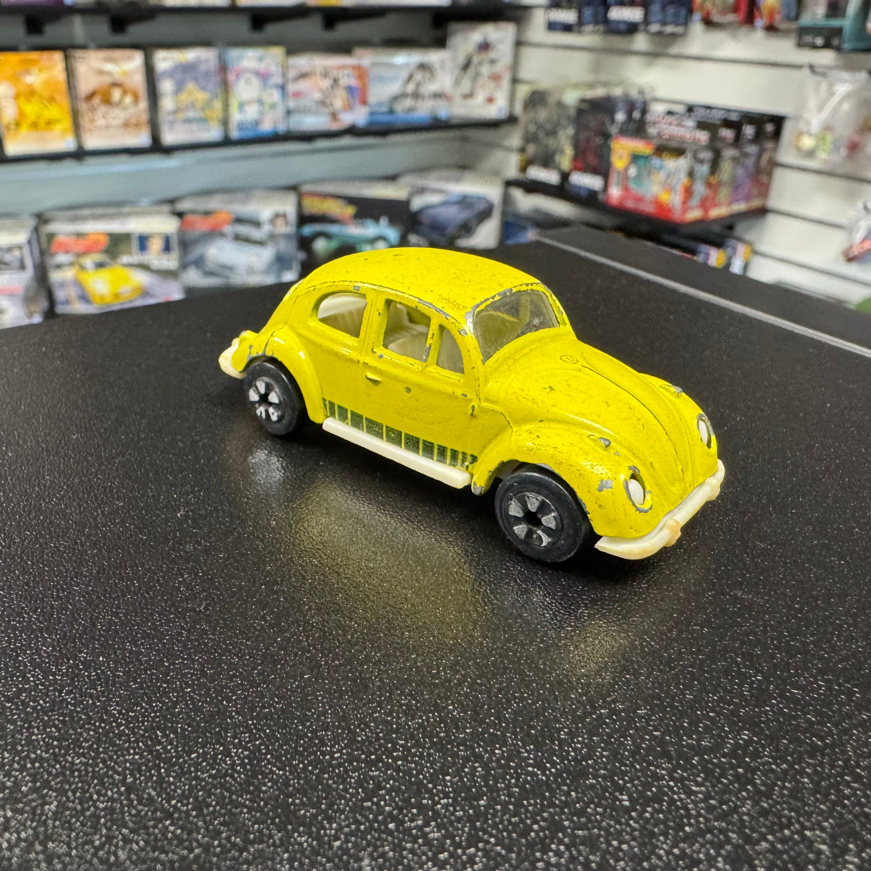 Playart Volkswagen Beetle 1200 VW Bug Diecast Hong Kong 1/64 Yellow White Vtg 1968 - Loose