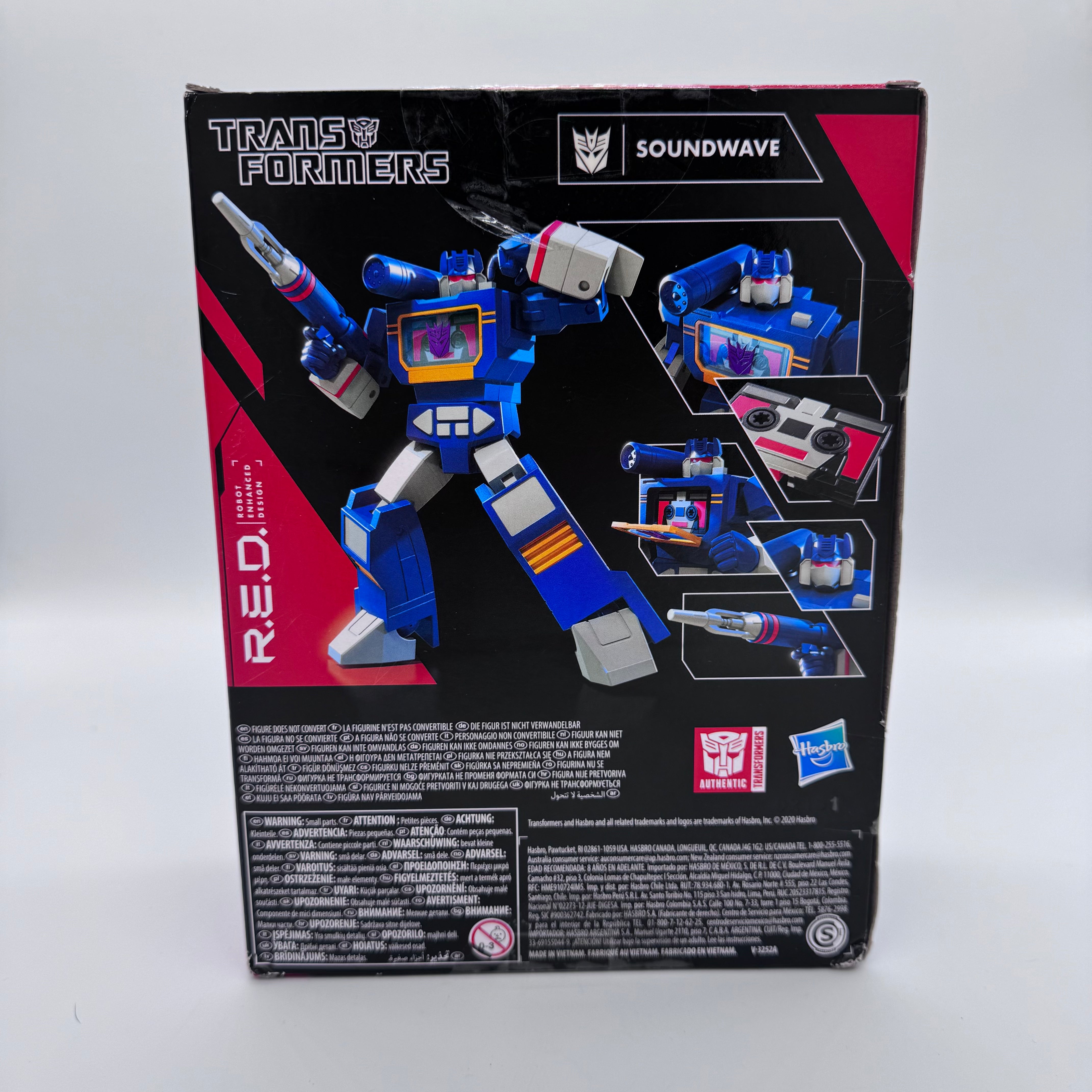 Hasbro Transformers Generations R.E.D. Soundwave Action Figure