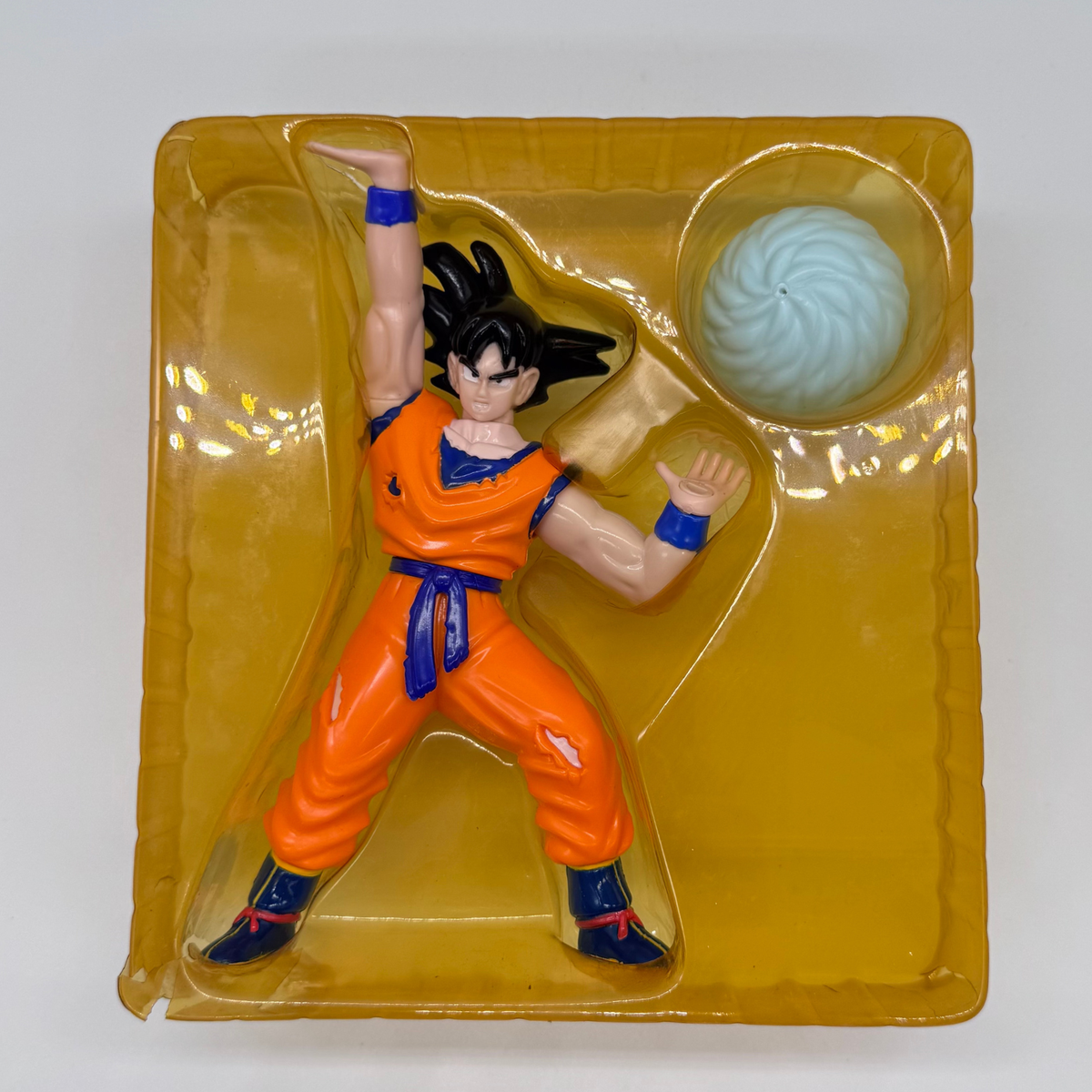 Irwin Toy Dragon Ball Z Goku Action Figure — Striking/Blasting Energy Variant, Carded (2001)